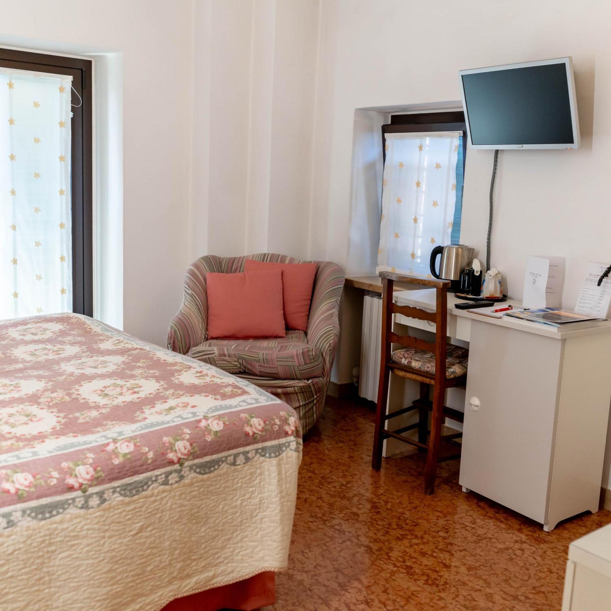 A Casa Di Tom Bed & Breakfast SantʼAmbrogio di Valpolicella Eksteriør bilde